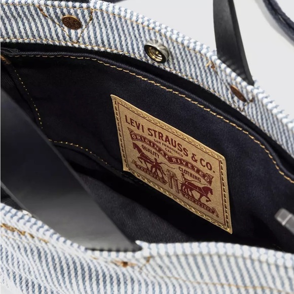 Levi's Heritage Mini Tote Bag - Picture 4 of 7